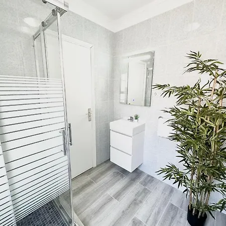 273 Con Piscina Privada