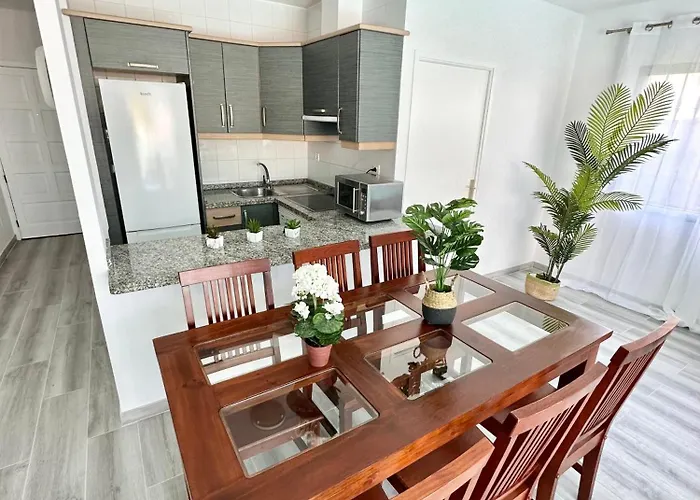 273 Con Piscina Privada * Callao Salvaje