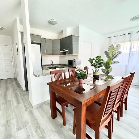 273 Con Piscina Privada ヴィラ カジャオ・サルバヘ